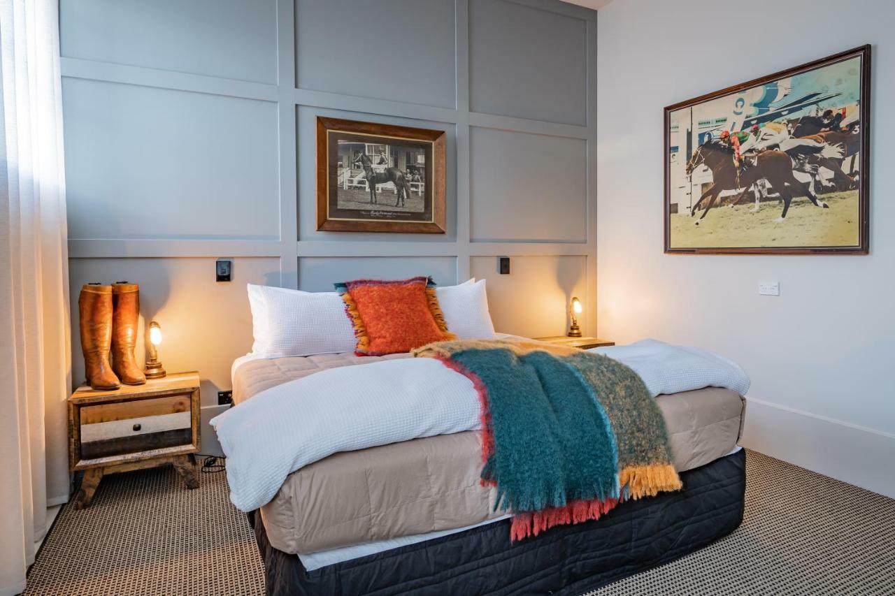 Poshtel Hotell Oamaru Rum bild